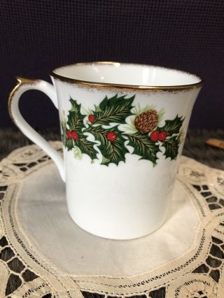 Vintage Queens Yuletide Holly Coffee Mug Cup Rosina Fine Bone China England