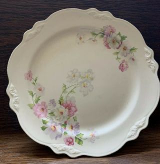 Homer Laughlin Virginia Fluffy Rose Luncheon Plate 9.  25”