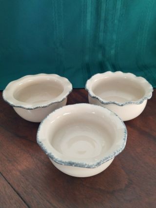 Home & Garden Party Dish Bakeware Ivory Ruffled Edge Bowl Candy Dip Appetizer