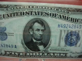 SERIES 1934 A $5 U.  S.  SILVER CERTIFICATE NOTE - CRISP & 3