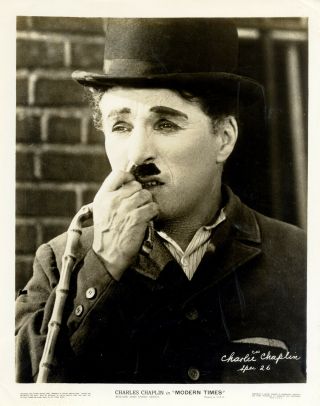 Modern Times (1936) Vtg Orig 8x10 Photo Of Charlie Chaplin As The Little Tramp