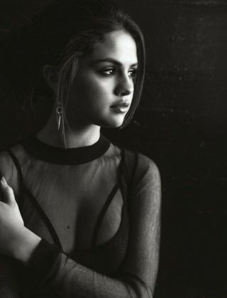 Selena Gomez " The Heart Wants What It Wants " Authentic Screen Worn Top Bra W/coa