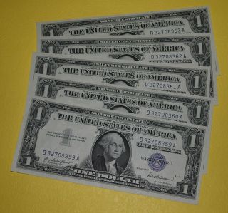 5 Consecutive Serial Numbered 1957 $1.  00 Silver Certificates Crisp Uncirculated