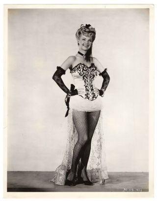 Dale Evans Leggy Cheesecake Cowgirl Alluring Portrait 1950s Photo 364