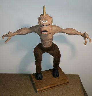 THE CYCLOPS Stop - Motion Puppet 2