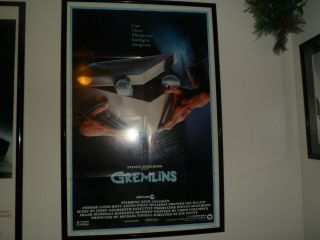 Gremlins / 1984 / One Sheet Movie Poster 27 " X 41 "
