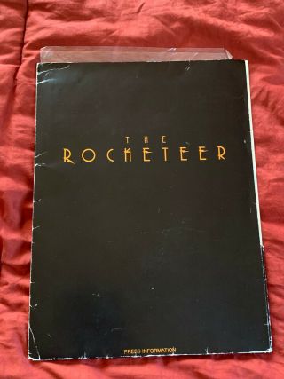 1991 The Rocketeer Movie Press Kit With 5 Stills & Pressbook Dave Stevens