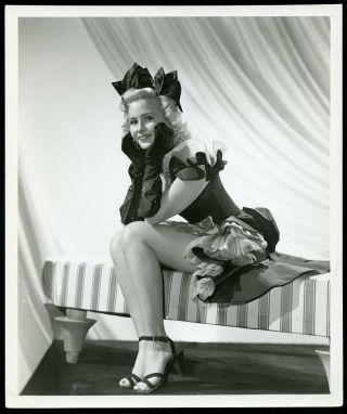 Marilyn Maxwell In Leggy Pin - Up 1940s Portrait Dblwt Photo