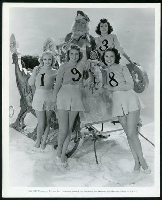 W.  C.  Fields As Santa Claus W Women 1938 Leggy Pin - Up Photo