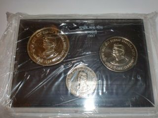 - India - 3 Coin Unc.  Set - " Subhas Chandra Bose Centenary " - For Joydeeda0 Only