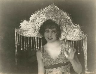 Esther Ralston in Ornate Headdress 1927 Ten Modern Commandments Photo 2