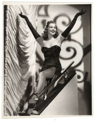 Greta Gynt Leggy Cheesecake Stunning Portrait Alluring Pose 1940s Orig Photo 371