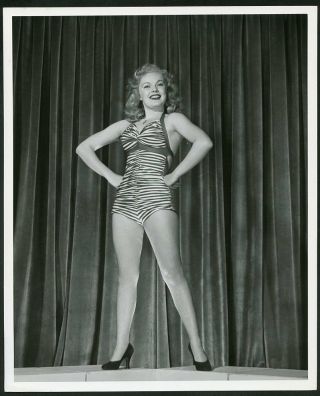 June Haver Vintage 1940s Leggy Cheesecake Pin - Up Portrait Photo