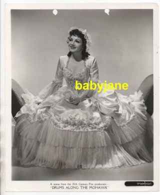 Claudette Colbert Orig 8x10 Photo Gown By Gwen Wakeling 1939 Drums Along Mohawk
