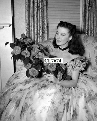 Vivien Leigh In Her Dressing Room On The Movie Set Of 
