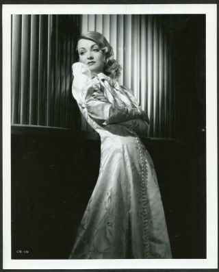 Constance Bennett In Stylish Portrait Vintage 1938 Photo