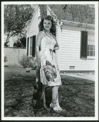 Janet Blair In Stylish Summer Fashion Vtg 1944 Portrait Photo By Coburn
