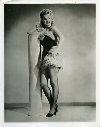 Dale Evans Sexy Leggy Glamour Pin Up Showgirl Costume 1946 8x10 Photo