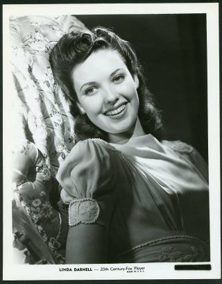 Linda Darnell Vintage 1940s 20th Century Fox Portrait Photo