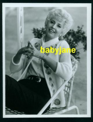 Barbara Stanwyck Vintage 7x9 Photo 1968 By John Engstead Candid In Sweater