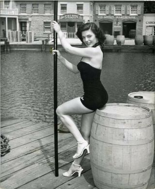 Anne Bancroft Sexy Leggy Vintage Glamour Pin Up 1952 Stamped Photograph
