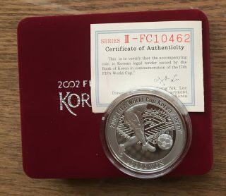 G558 South Korea Japan 2002 Silver Proof 10,  000 Won - Box & - 2002 World Cup