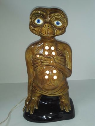 Vintage E.  T.  Extra Terrestrial Ceramic Light Up Lamp