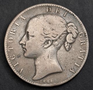 1844,  Great Britain,  Queen Victoria.  Large Silver Crown Coin.  Cinquefoil Stops