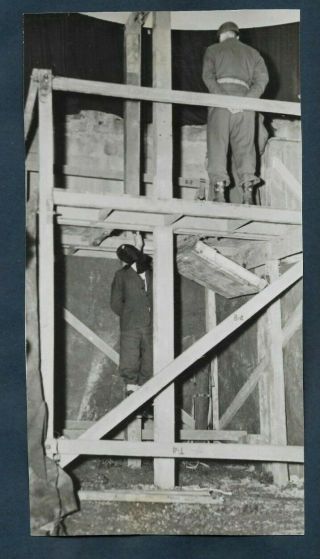 Dramatic Wwii War Criminal Excution By Hanging Method 1940s Orig Press Photo Y45