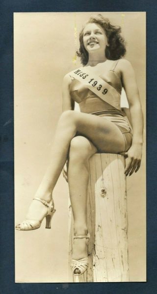 Lana Turner Stylish Cheesecake Pose Smile Portrait 1939 Orig Vintage Photo 273