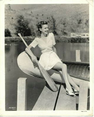 Virginia Grey Stunning Cheesecake Sexy Legs 1940s Vintage Photo 206