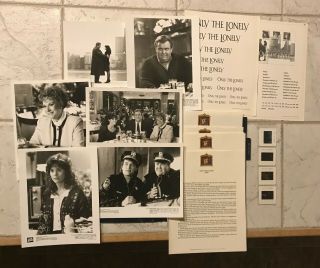 1991 Only The Lonely Movie Press Kit B&w Photos Color Slides John Candy
