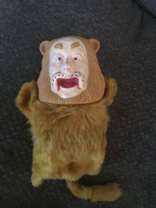 Vintage 1988 Mgm Turner Wizard Of Oz Cowardly Lion Hand Puppet