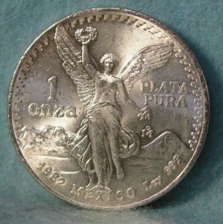 1982 Mo Mexico 1 Onza Libertad World 1 Oz Silver Coin Km 494 Uncirculated