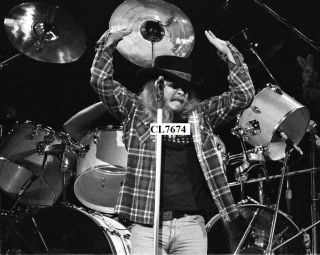 Ronnie Van Zant Of Lynyrd Skynyrd Performing Live Onstage At The Rainbow Theatre