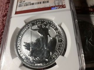 2019 Uk Great Britain - Silver Britannia - 1 Oz.  999 Fine Silver Coin Ngc - 69