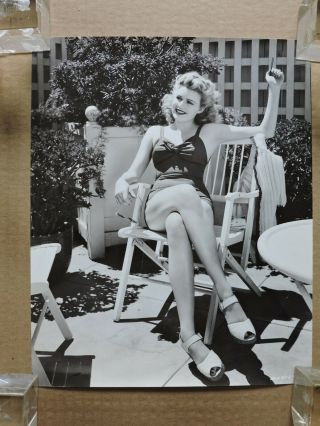 Marjorie Woodworth Leggy Swimsuit Pinup Portrait Photo 1942