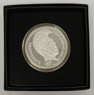 1989 Hawaii Dala Silver Medallion With And Box.  999 Fine 1 Troy Ounce