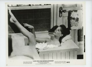 Love Proper Stranger Movie Still 8x10 Natalie Wood 1964 23198