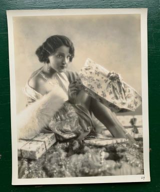 Lia Tora / Fox Films / 1929 Xmas / Brazilian Beauty / Photo: Alexander Kahle