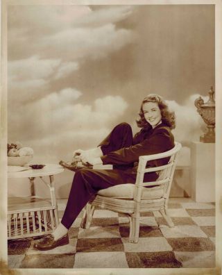 Dorothy Malone Gorgeous 8x10 Portrait Still Circa 1948