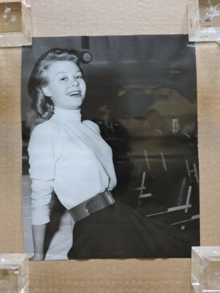 Vera - Ellen Candid Portrait Photo 1951 Happy - Go - Lovely