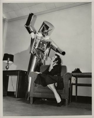 Mercedes Mccambridge Attacked By A Robot 1953 Television Photo