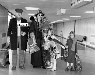 Franco Nero And Vanessa Redgrave With Their Children At The London Airport Photo