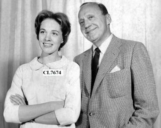 Julie Andrews And Jack Benny At Rehearsal For Tv 