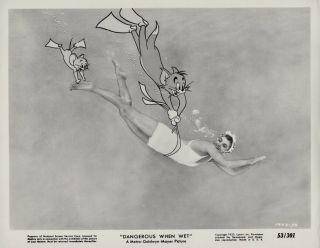 Esther Williams Swims With Tom And Jerry Orig 1953 Photo Dangerous When Wet