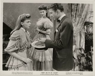 Judy Garland,  Tom Drake 1944 Scene Still Meet Me In St.  Louis