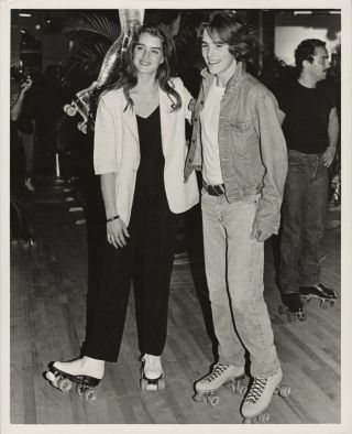 Brooke Shields & Matt Dillon Go Roller - Skating Orig Press Photo.  Circa 1980