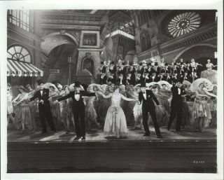 Gold Diggers Of Broadway (1929) 8x10 Black & White Movie Photo 263