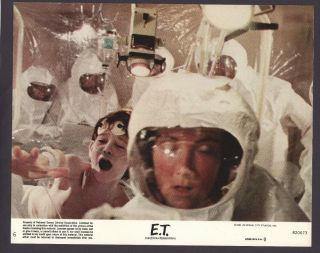 E.  T.  / 1982 Movie Studio Color Press Photo / 2
